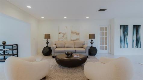 9277 Vista Del Lago Boca Raton FL 33428