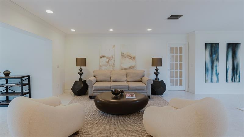 9277 Vista Del Lago Boca Raton FL 33428