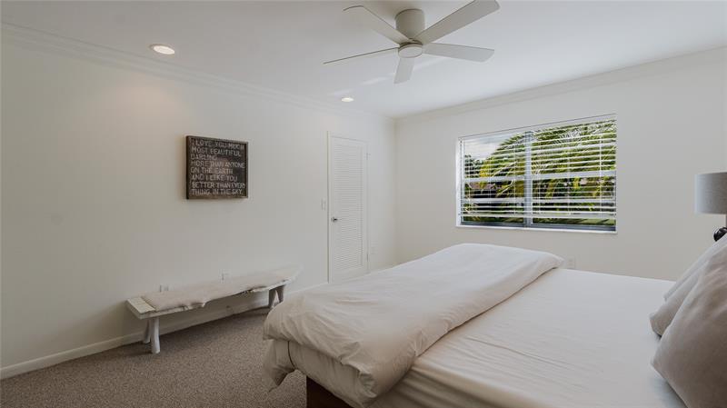 9277 Vista Del Lago Boca Raton FL 33428