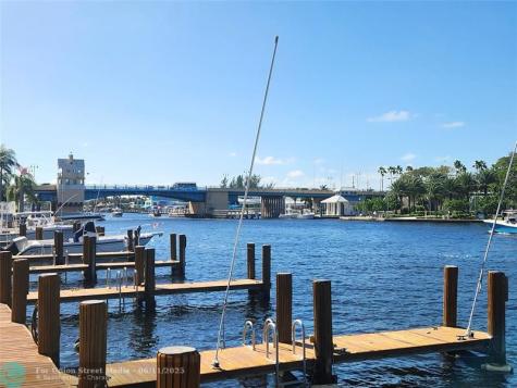 101 NE 19th Avenue Deerfield Beach FL 33441