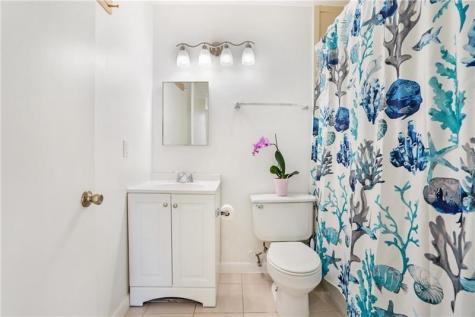 326 Harrison Street Hollywood FL 33019