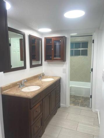 4141 NW 44th Avenue Lauderdale Lakes FL 33319
