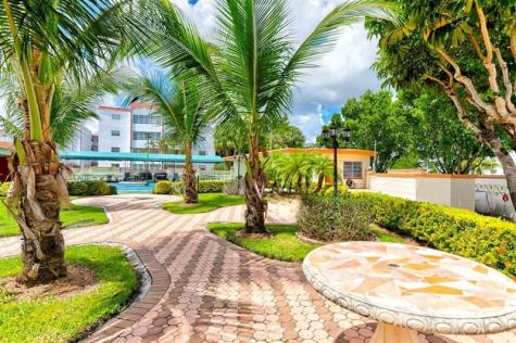 4141 NW 44th Avenue Lauderdale Lakes FL 33319