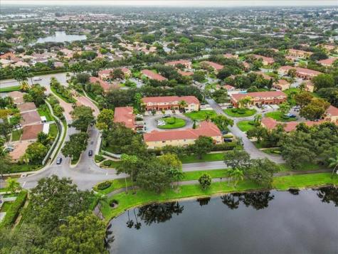 10334 SW 20 Miramar FL 33025