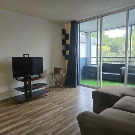 4898 NW 29th Court Lauderdale Lakes FL 33313