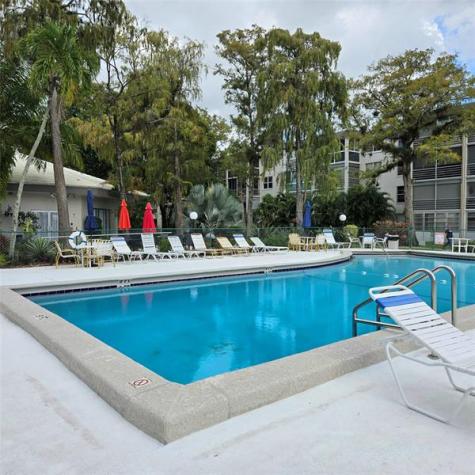 4898 NW 29th Court Lauderdale Lakes FL 33313