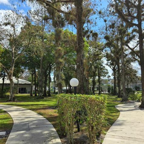 4898 NW 29th Court Lauderdale Lakes FL 33313