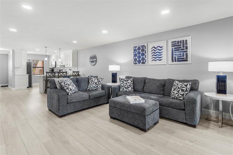 9286 Vista Del Lago Boca Raton FL 33428