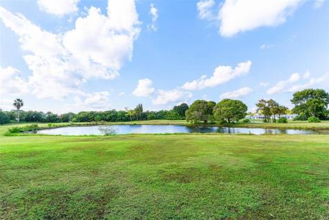 9286 Vista Del Lago Boca Raton FL 33428
