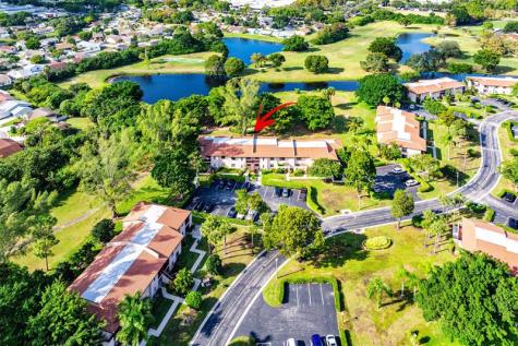 9286 Vista Del Lago Boca Raton FL 33428