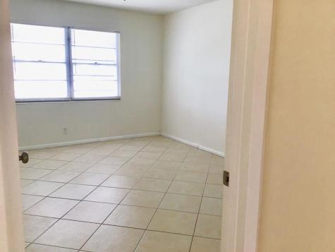 2035 Exeter B Boca Raton FL 33434