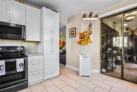 7525 NW 61st Terrace Parkland FL 33067