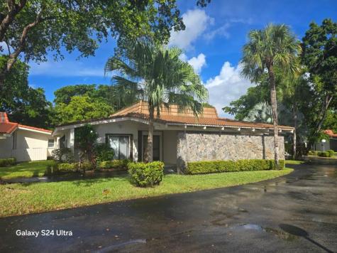 3501 Keyser Avenue Hollywood FL 33021