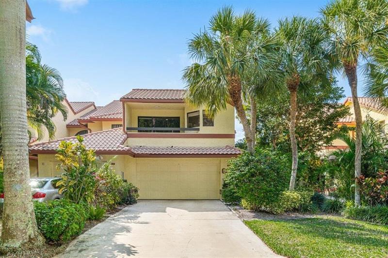 5425 10TH Fairway Drive Delray Beach FL 33484
