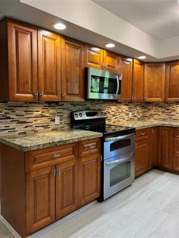 5425 10TH Fairway Drive Delray Beach FL 33484