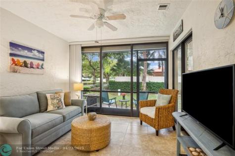 35 Centennial Court Deerfield Beach FL 33442