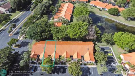 35 Centennial Court Deerfield Beach FL 33442