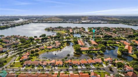 35 Centennial Court Deerfield Beach FL 33442