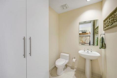 2631 NE 14th Avenue Wilton Manors FL 33334