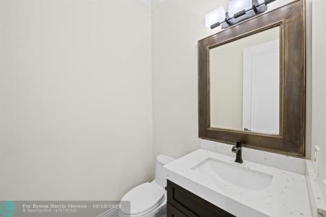 2727 NE 14th Street Fort Lauderdale FL 33304