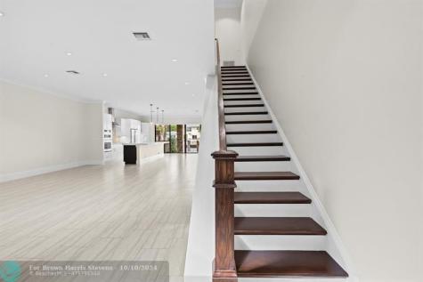 2727 NE 14th Street Fort Lauderdale FL 33304