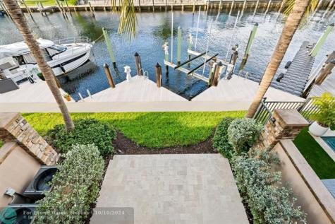 2727 NE 14th Street Fort Lauderdale FL 33304