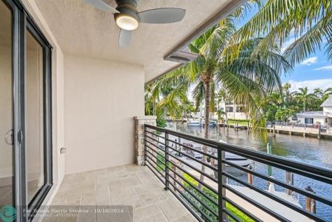 2727 NE 14th Street Fort Lauderdale FL 33304