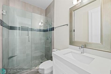 2727 NE 14th Street Fort Lauderdale FL 33304