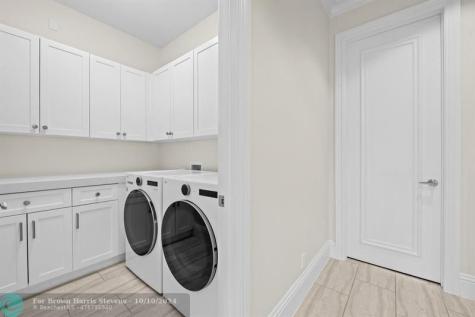 2727 NE 14th Street Fort Lauderdale FL 33304