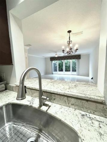 801 SE 16th Court Fort Lauderdale FL 33316