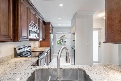 801 SE 16th Court Fort Lauderdale FL 33316