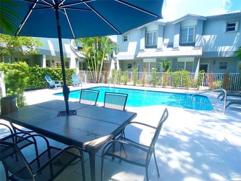 801 SE 16th Court Fort Lauderdale FL 33316