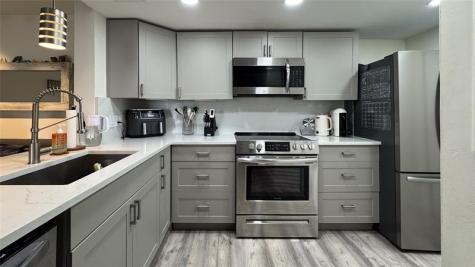 5035 Wiles Coconut Creek FL 33073