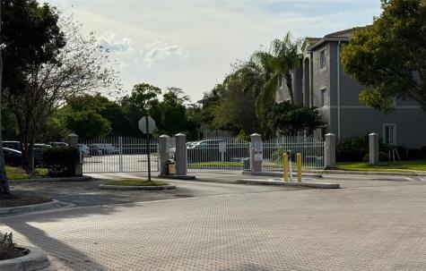 5035 Wiles Coconut Creek FL 33073