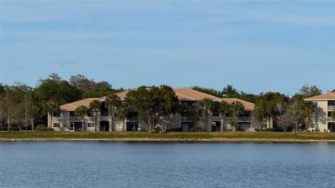 5035 Wiles Coconut Creek FL 33073