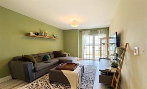 5035 Wiles Coconut Creek FL 33073