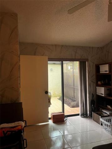 2627 N Carambola Circle N.#1713 Coconut Creek FL 33066