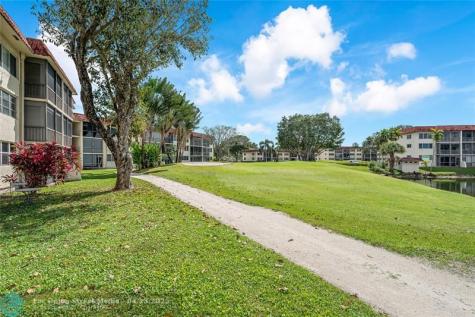 411 S Hollybrook Drive Pembroke Pines FL 33025