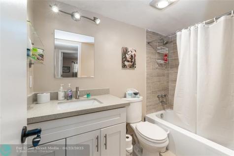 411 S Hollybrook Drive Pembroke Pines FL 33025