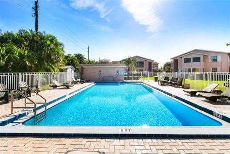 12394 A1A Palm Beach Gardens FL 33410