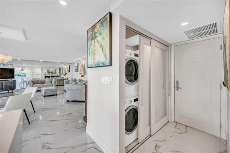 2800 E Sunrise Boulevard Fort Lauderdale FL 33304