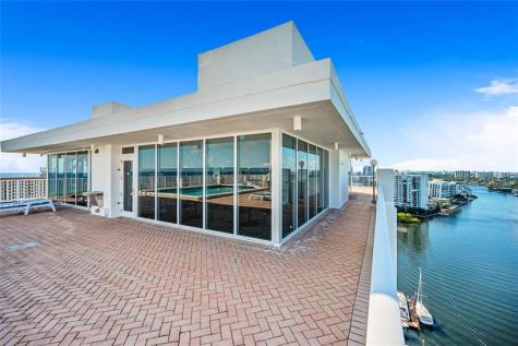 2800 E Sunrise Boulevard Fort Lauderdale FL 33304