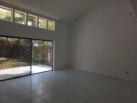 7474 NW 34th Street Lauderhill FL 33319