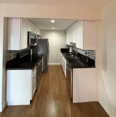 2028 Exeter B Boca Raton FL 33434