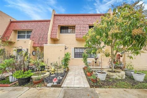 86 Ann Lee Lane Tamarac FL 33319