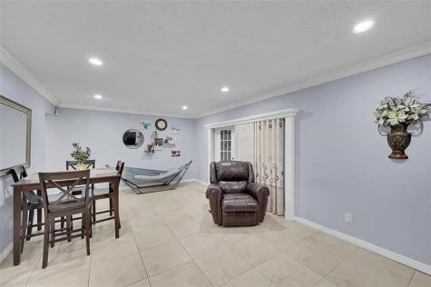 86 Ann Lee Lane Tamarac FL 33319