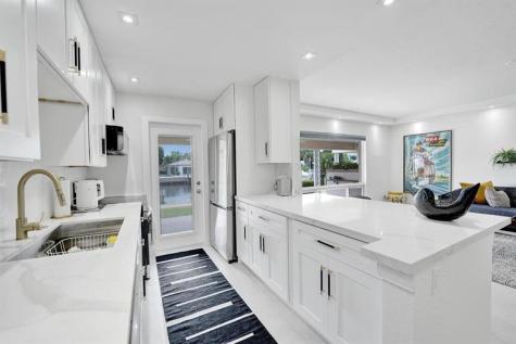 2866 NE 30th Street Fort Lauderdale FL 33306