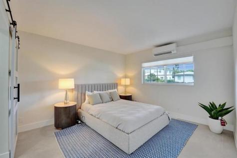 2866 NE 30th Street Fort Lauderdale FL 33306