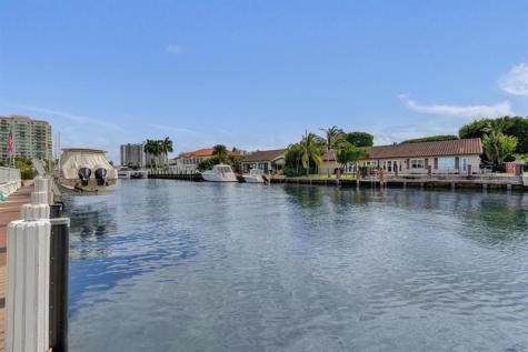 2866 NE 30th Street Fort Lauderdale FL 33306