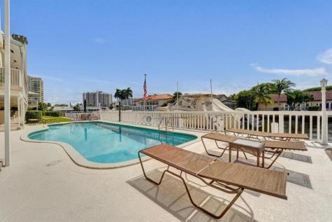 2866 NE 30th Street Fort Lauderdale FL 33306